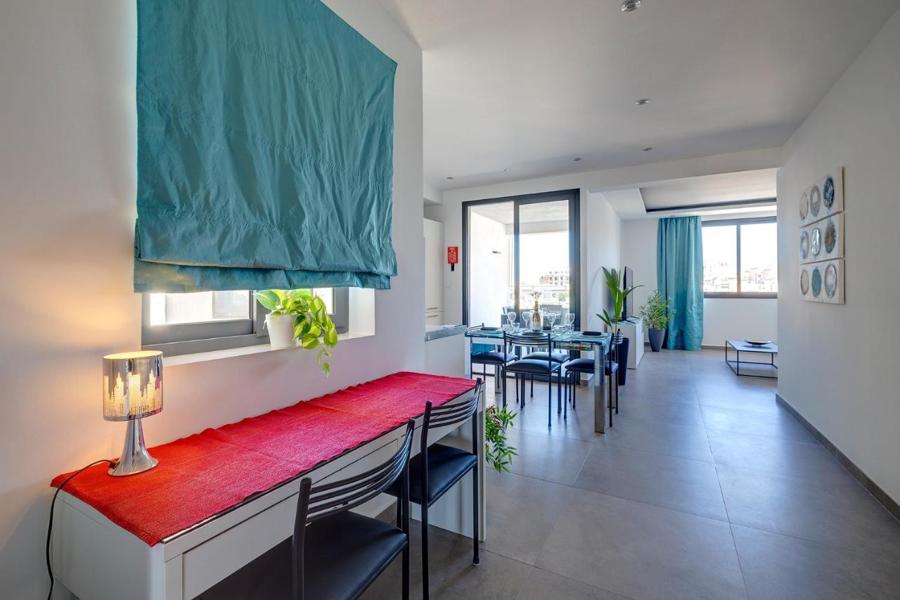 Perfect Location Idyllic 2Br Apartment Sliema Luaran gambar